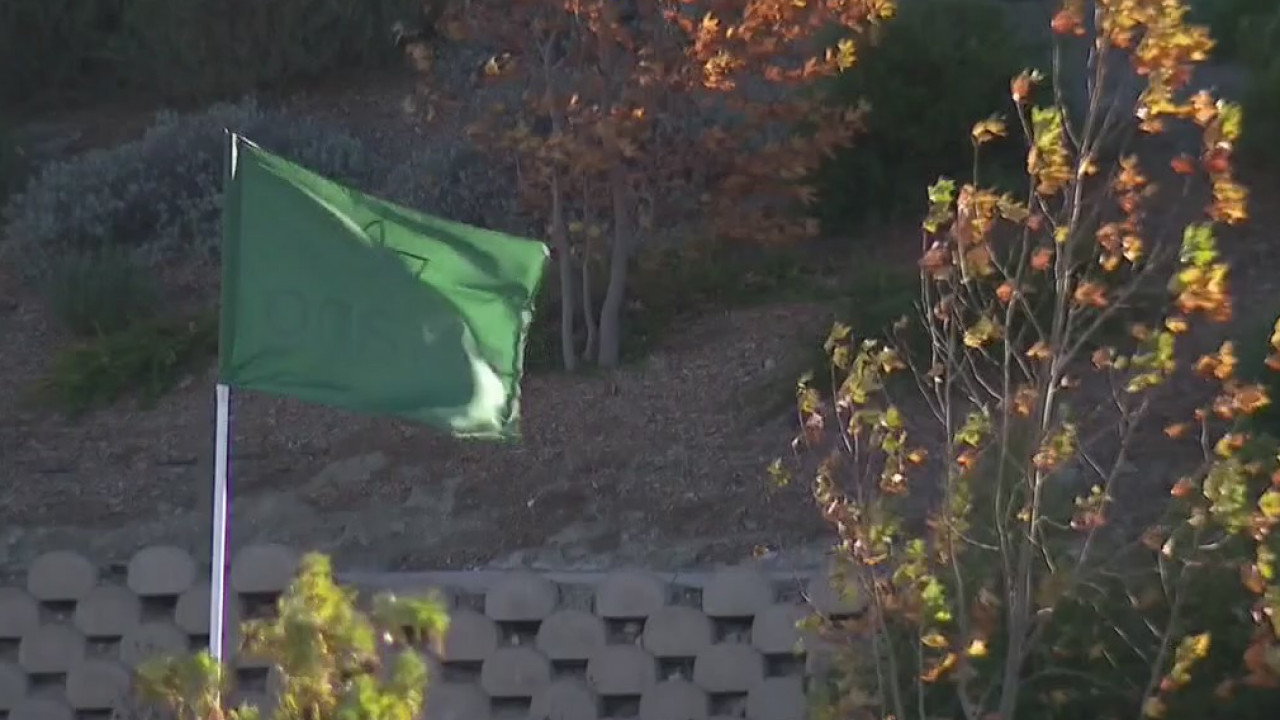 Santa Ana winds spur red flag warnings