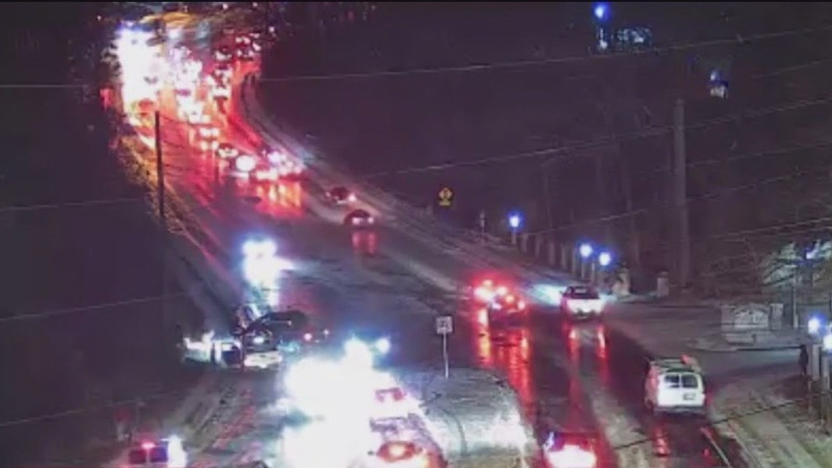 Icy roads plague metro Atlanta