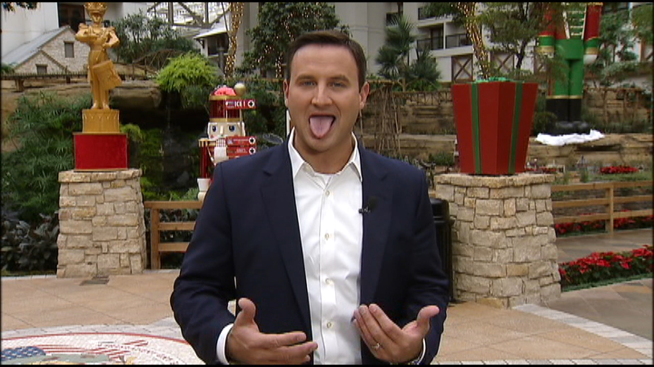 2018 Holiday Gift Guide: Bloopers