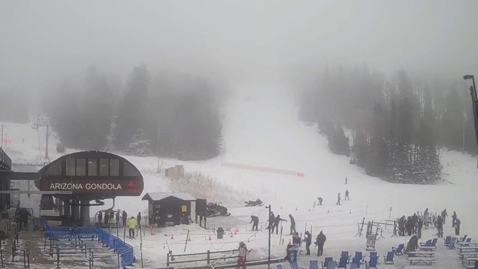 More snow in parts of N. Arizona after dry spell