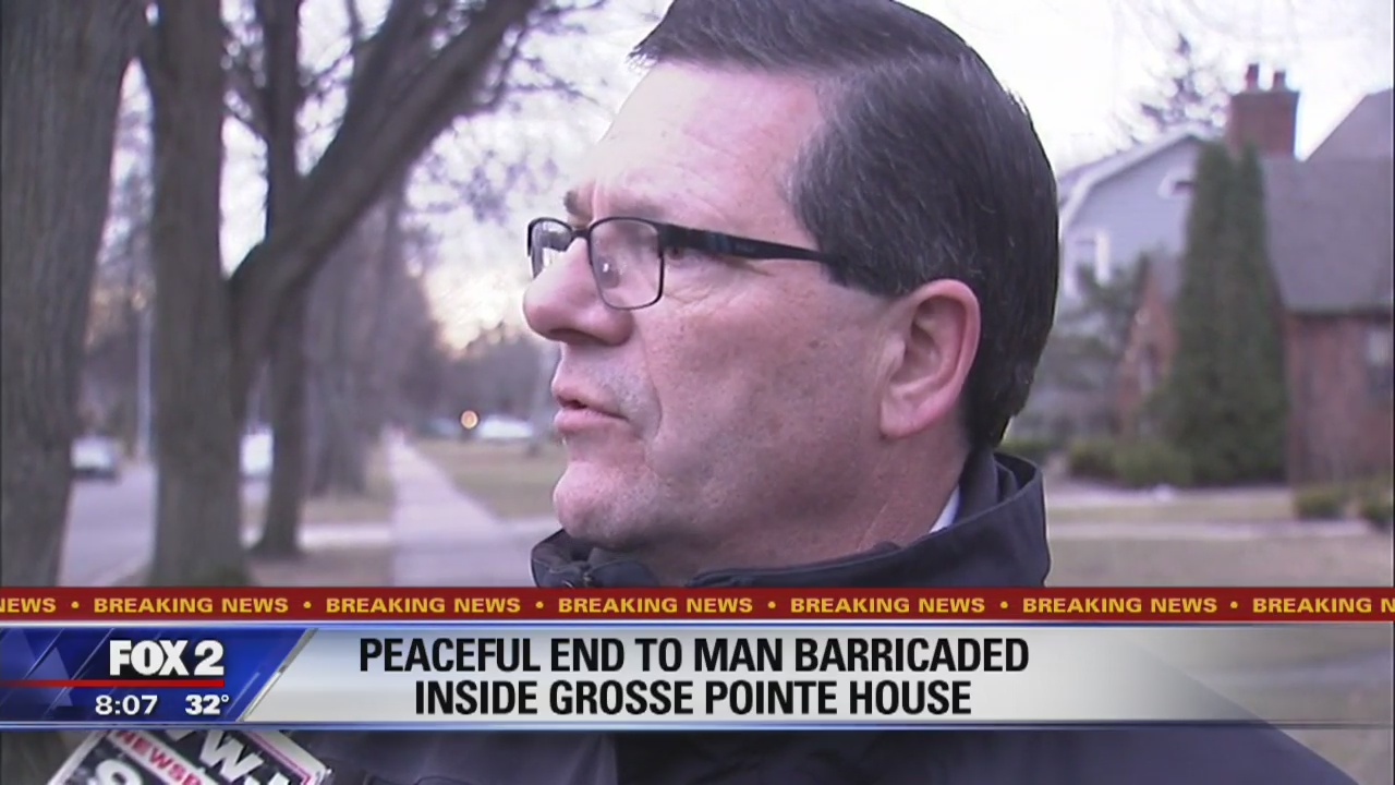 Barricaded situation in Grosse Pointe ends peacefully
