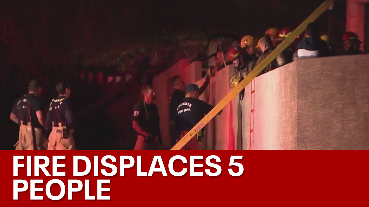 Apartment fire displaces 5 people, burns 3 dwellings