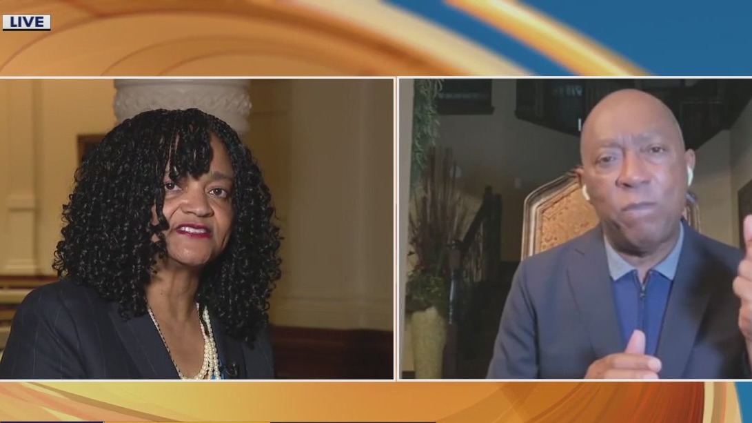 Sylvester Turner lies in honor at Texas Capitol