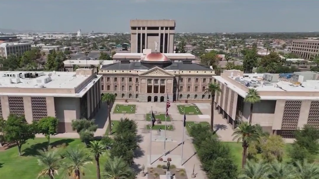 Arizona lawmakers pass Stolen Valor Act