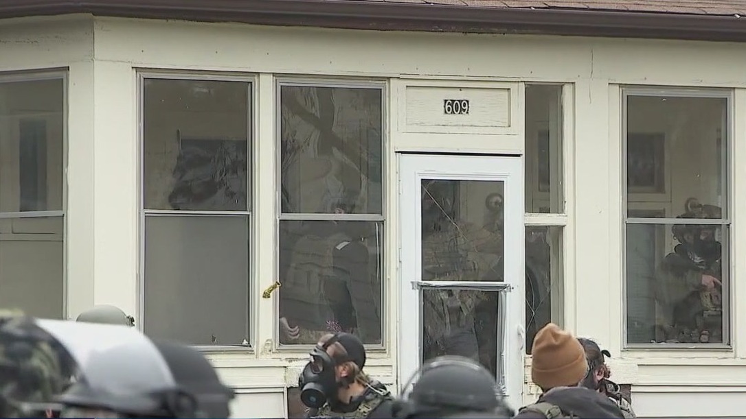 Update in St. Paul ICE protest, raid