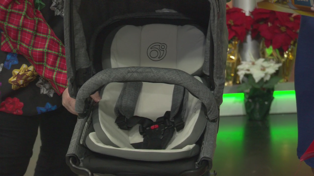 12 Days of Christmas Giveaway: Orbit baby G5 stroller and G5 infant car seat