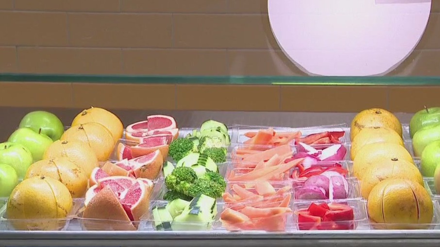 Students raise money to erase school lunch debt