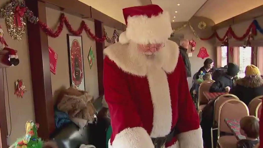 2023 Holiday Express underway in St. Paul