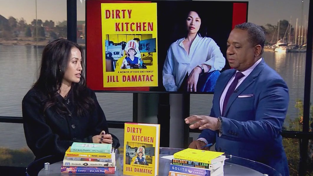 Filipina author talks growing up undocumented