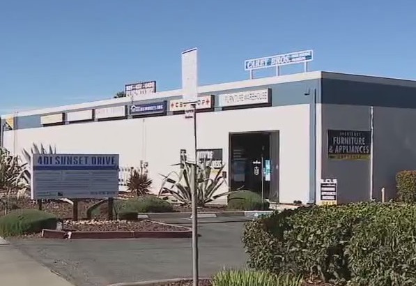 Boy, 9, hit in neck by stray bullet in shooting at family's Antioch smoke shop