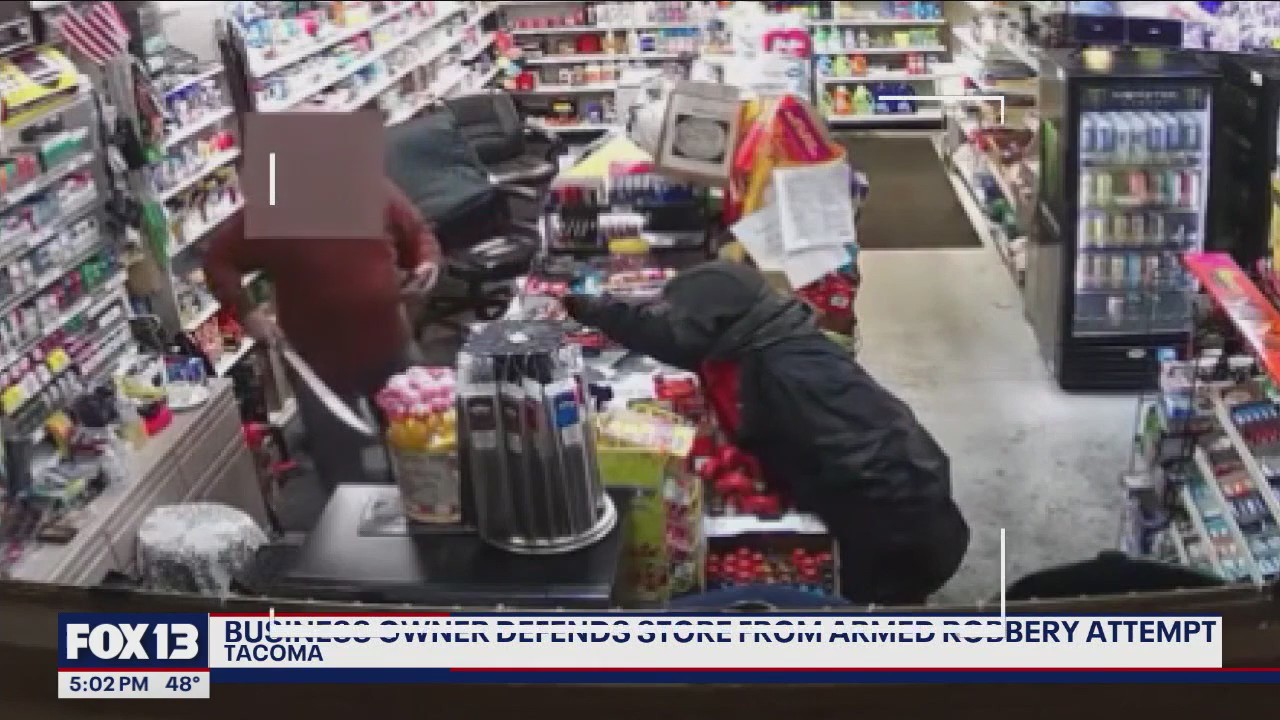 Man pulls out knife, clerk pulls out bigger knife in attempted robbery in Tacoma