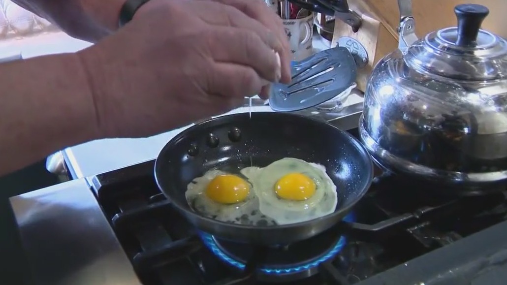 NY bed and breakfast battles egg shortages