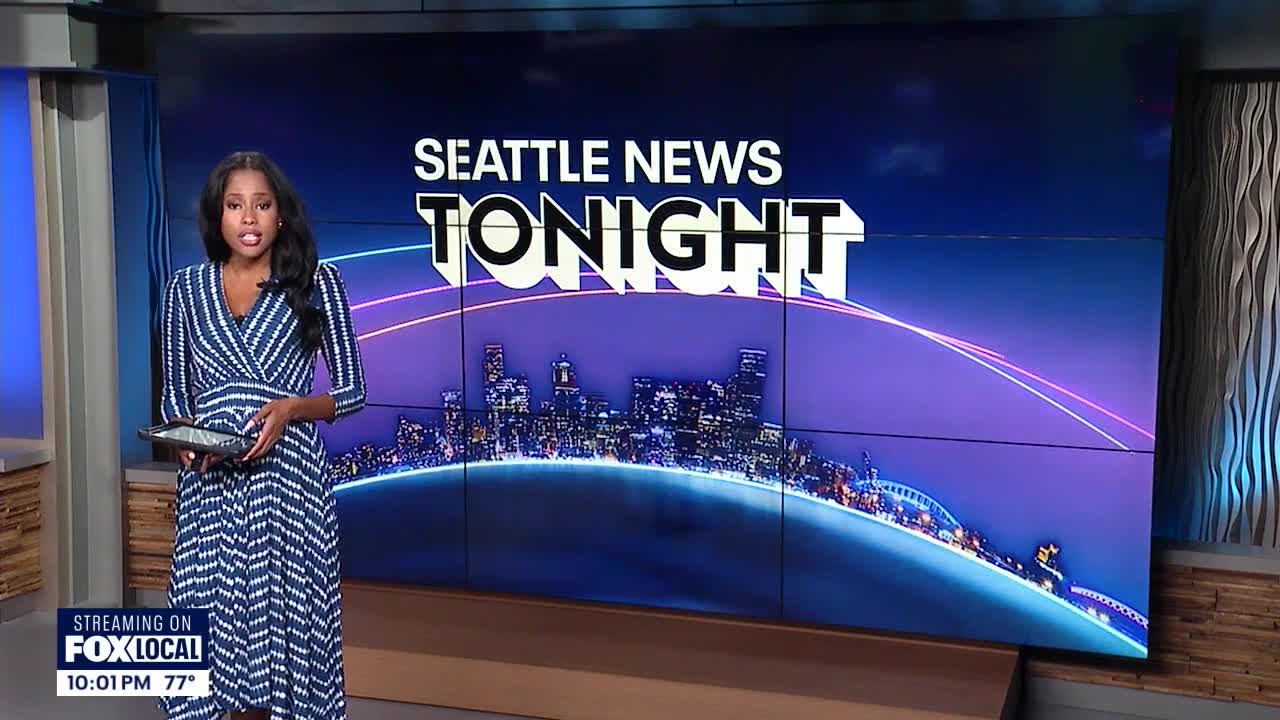 'Rooftop coyotes' watch Ballard residents atop neighbor's home