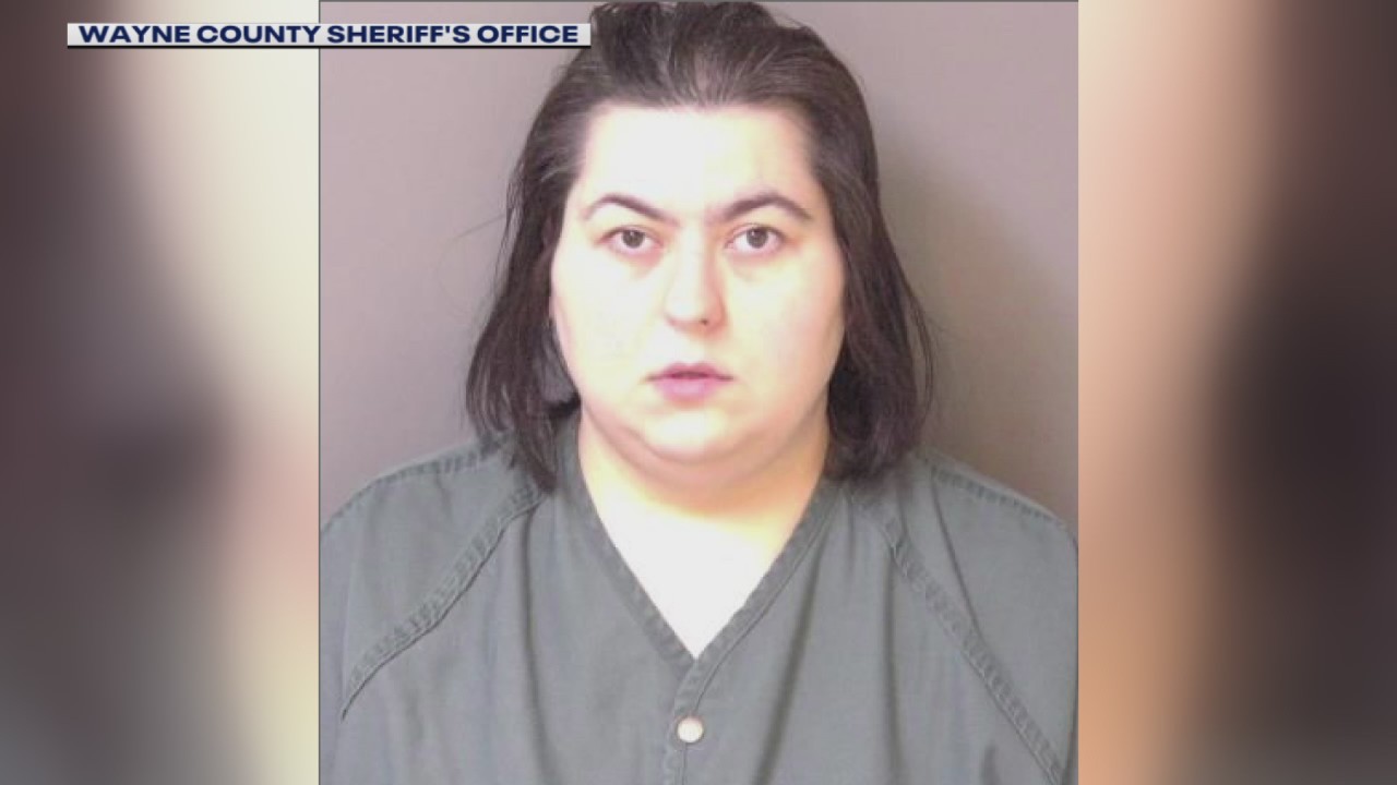 Former Wayne County detention center worker charged with sexual assault