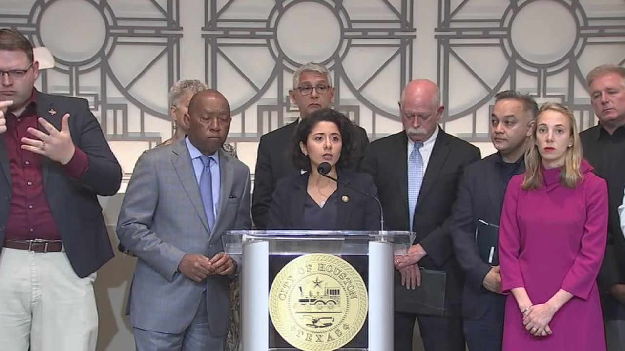 Mayor issues emergency health declaration for Houston