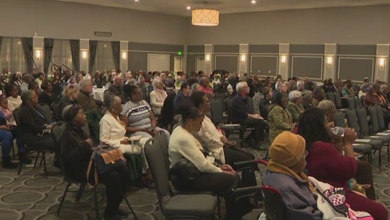 Good Friday service emphasizes sharing faith