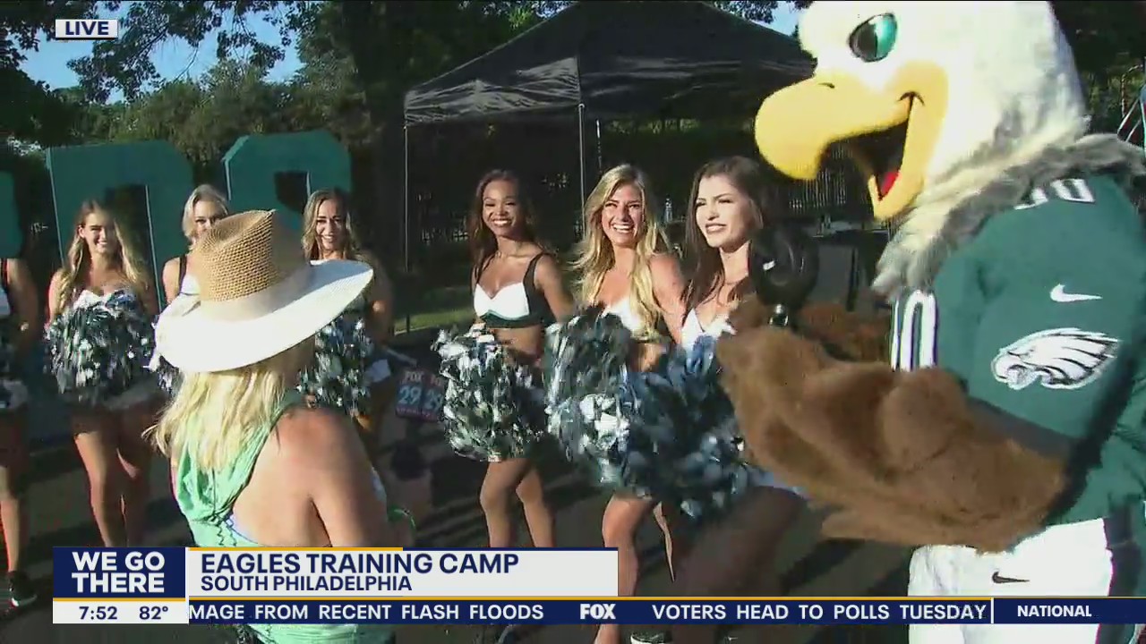 Eagles cheerleaders and Swoop get ready for football season at training camp