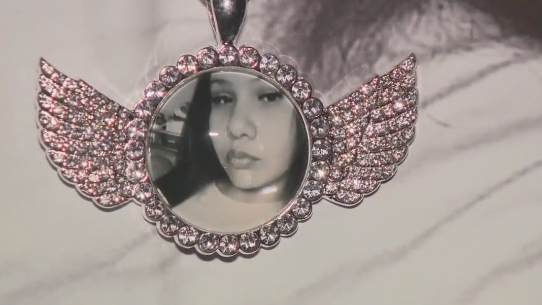 Milwaukee teen killed on Christmas, family holds vigil