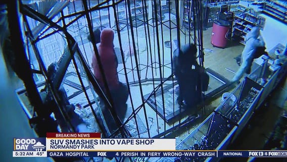 SUV smashes into Normandy Park vape shop