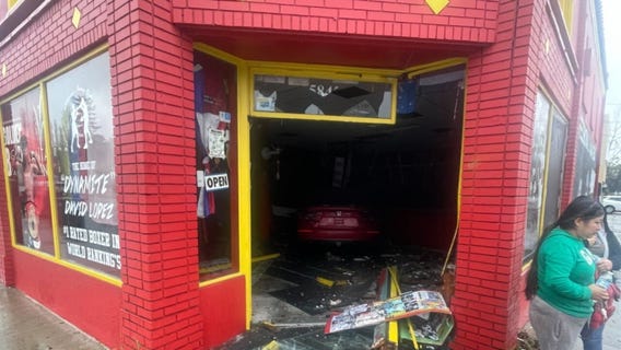 Car crashes into Oakland gym