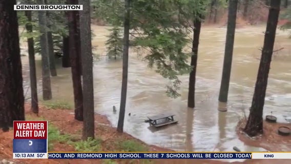 Leavenworth, WA, resident describes flooding and neighbors helping