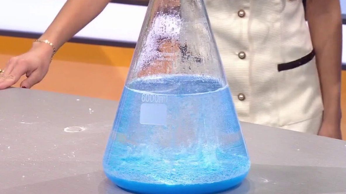 'Blizzard in a jar' holiday science experiment