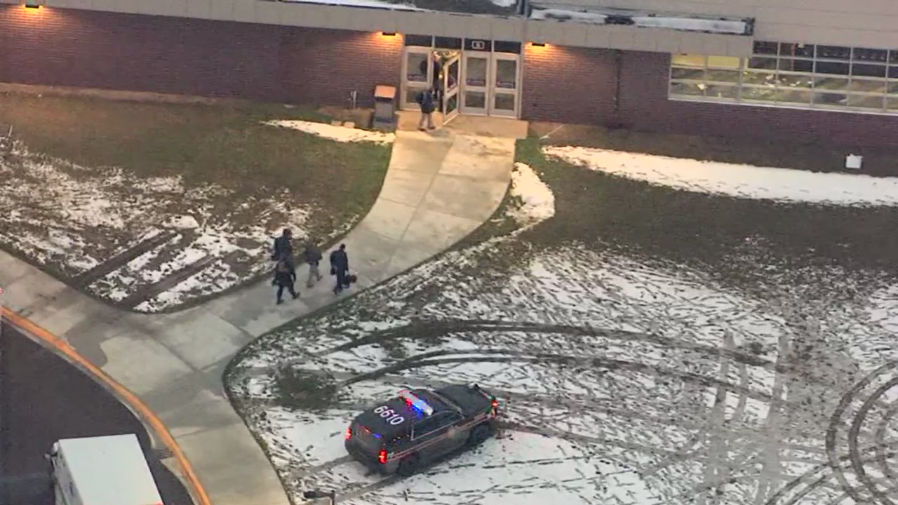 Oxford High School staff could have prevented shooting, report finds