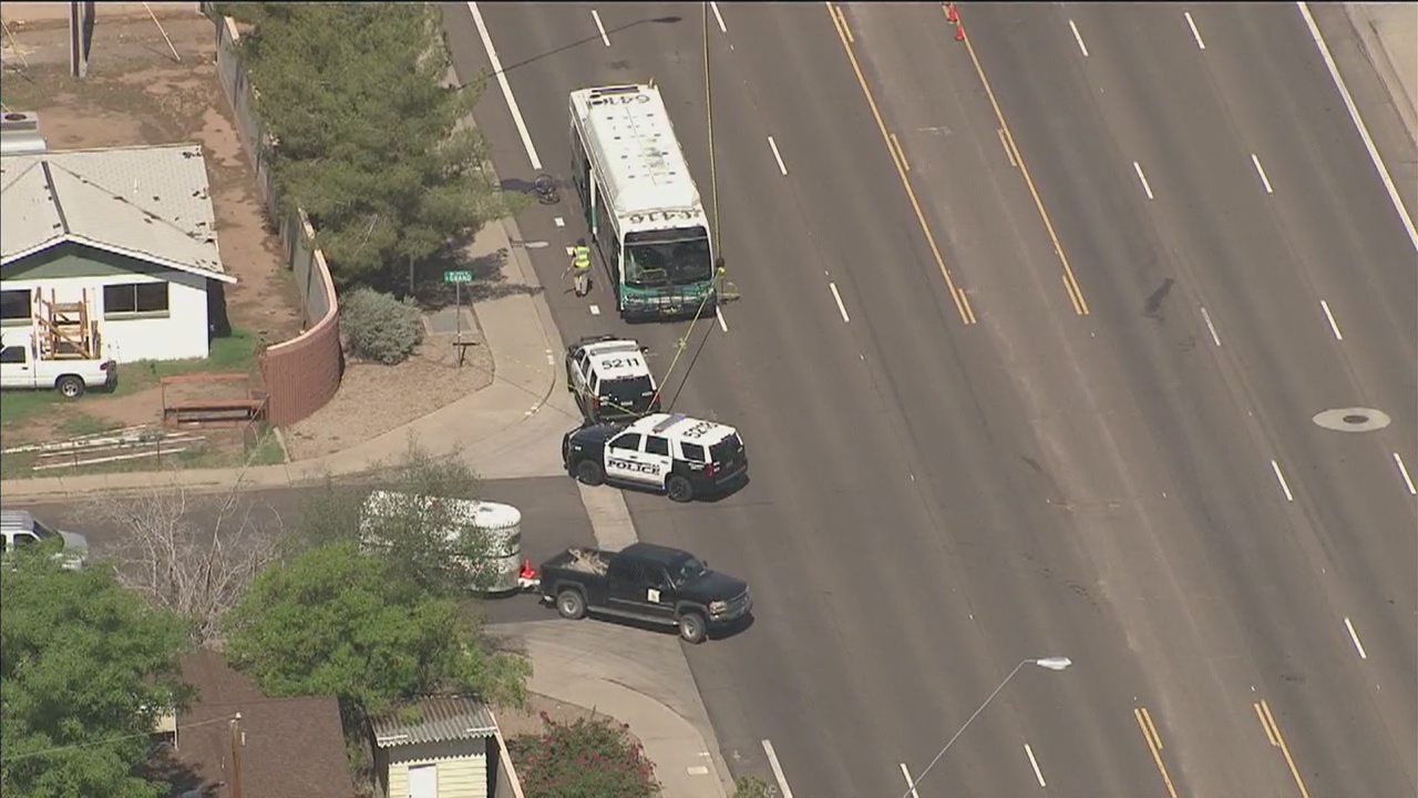 Bicyclist killed in crash with Valley Metro bus