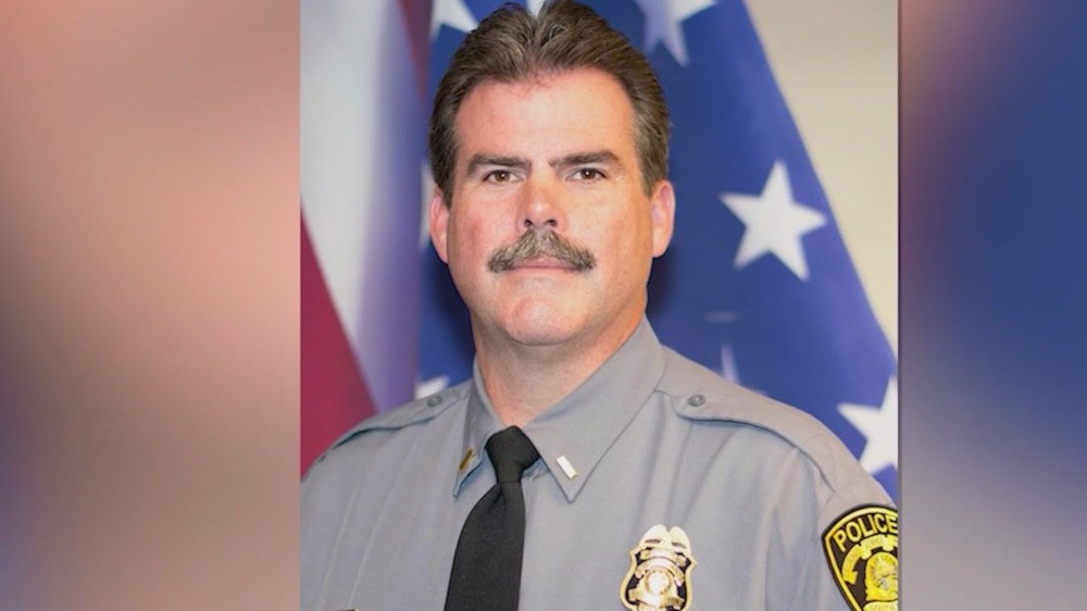 Officer remains critical after shooting | FOX 5 Atlanta
