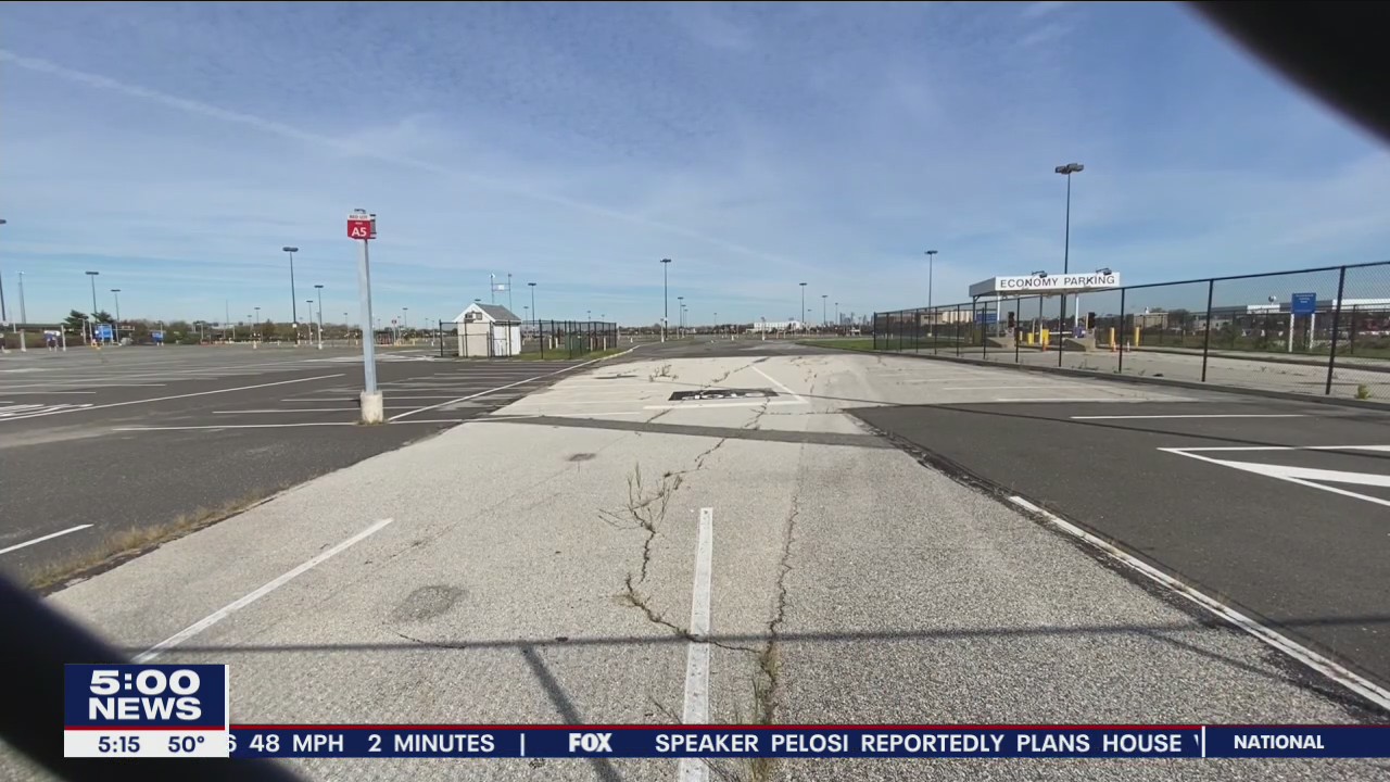 Plan your parking now at PHL ahead of holiday season