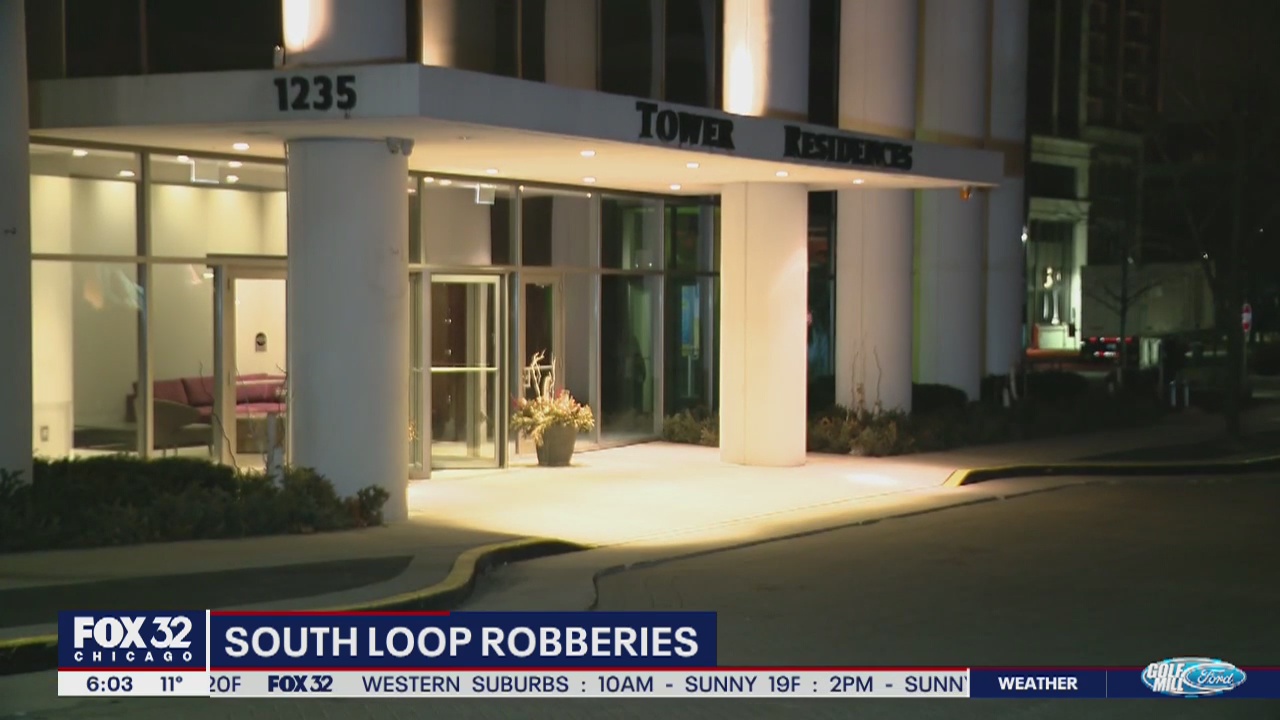 2 armed robberies reported within 10 minutes in South Loop | FOX 32 Chicago