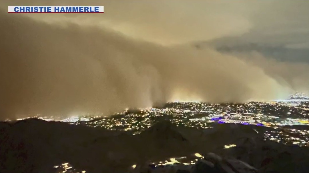 Dramatic monsoon caught on camera by Phoenix residents