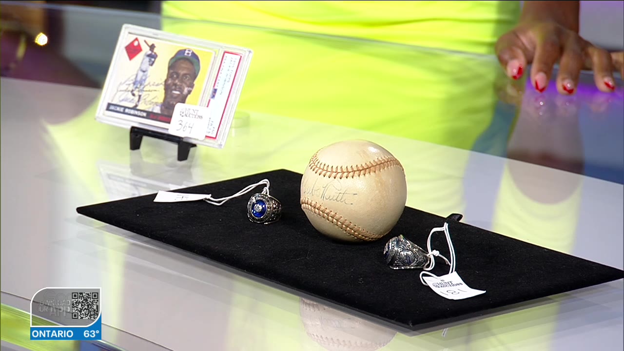 Baseball memorabilia up for auction during All-Star week