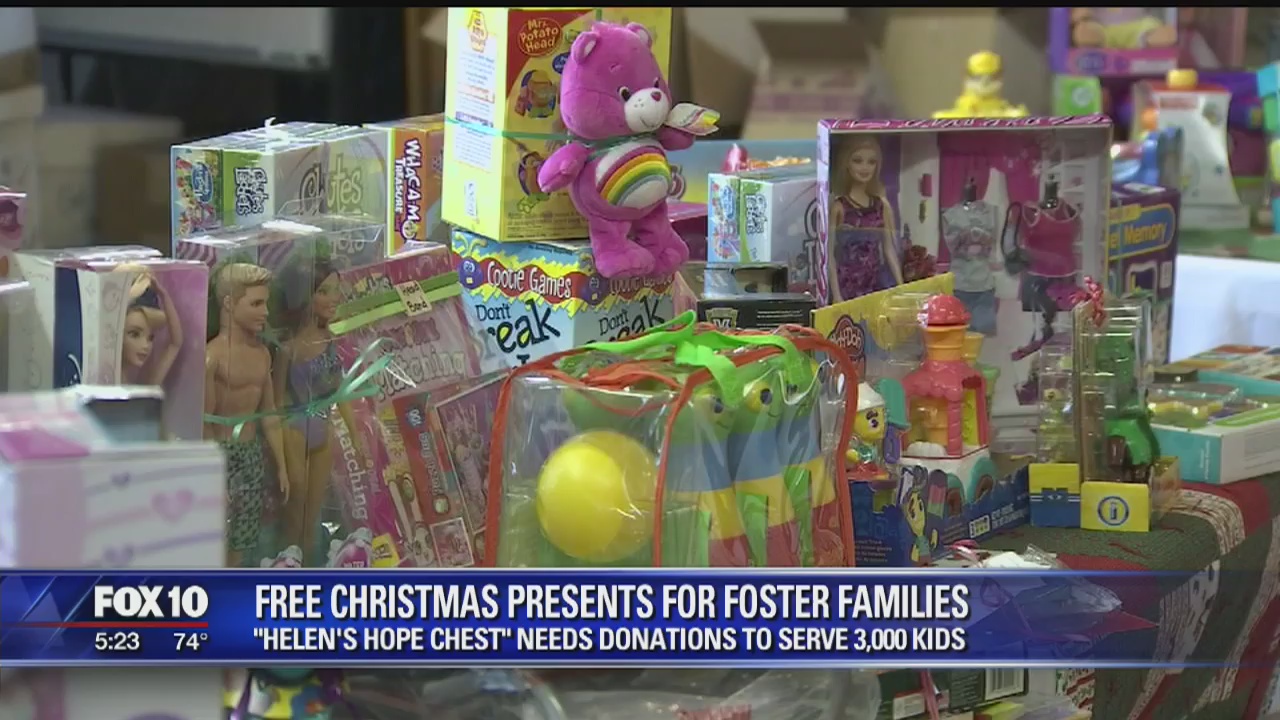 JaKelle's Christmas box: Organization hands out presents to foster kids