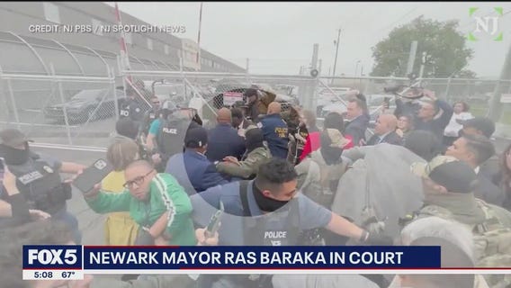 Newark mayor in court after ICE arrest