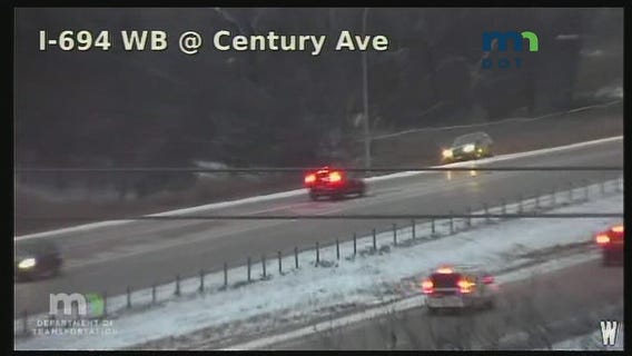 Fleeing driver goes wrong way down I-694 during police chase