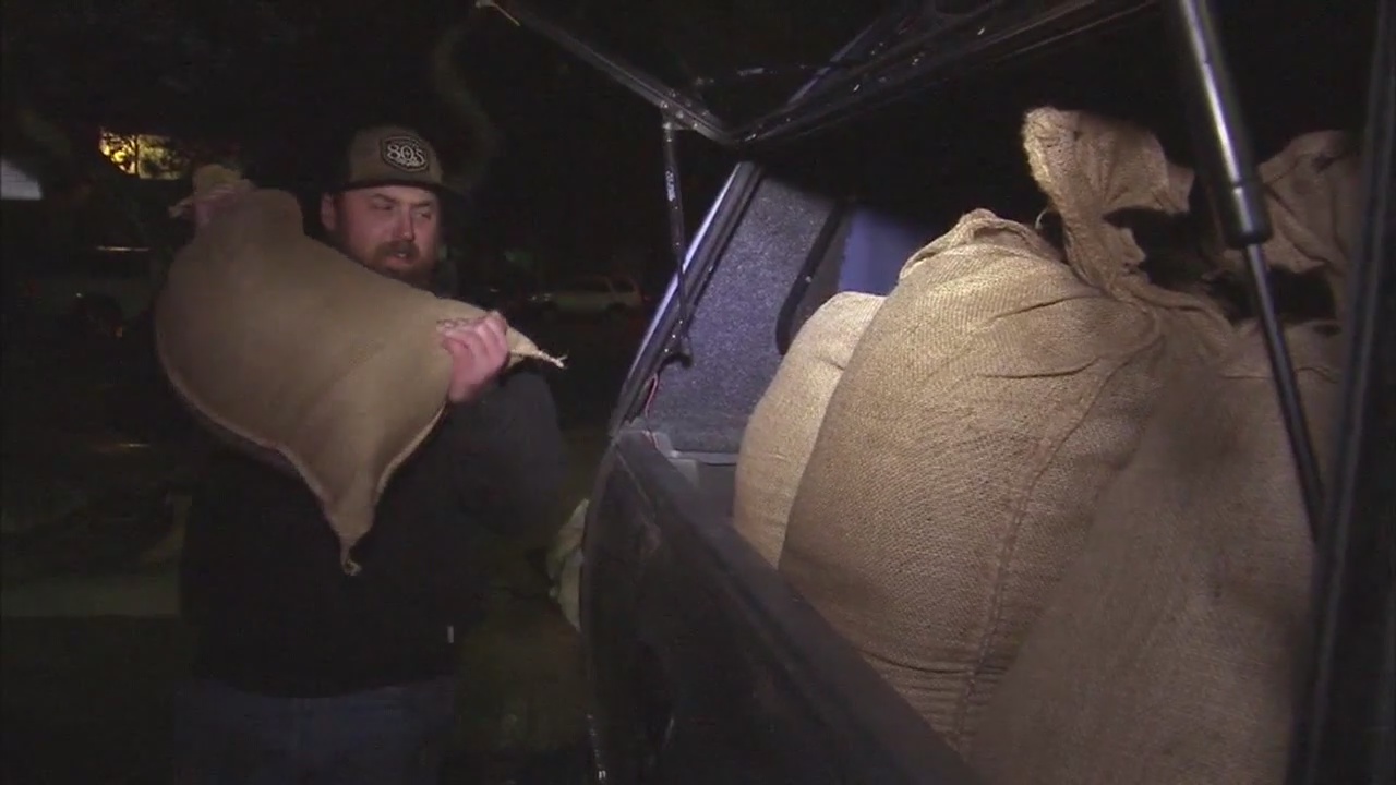 High surf expected in Ventura