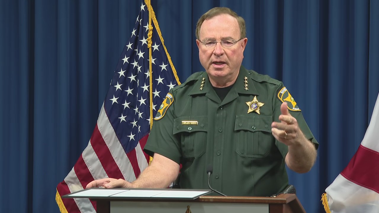 Full press conference: Lakeland officer shot update | FOX 13 Tampa Bay
