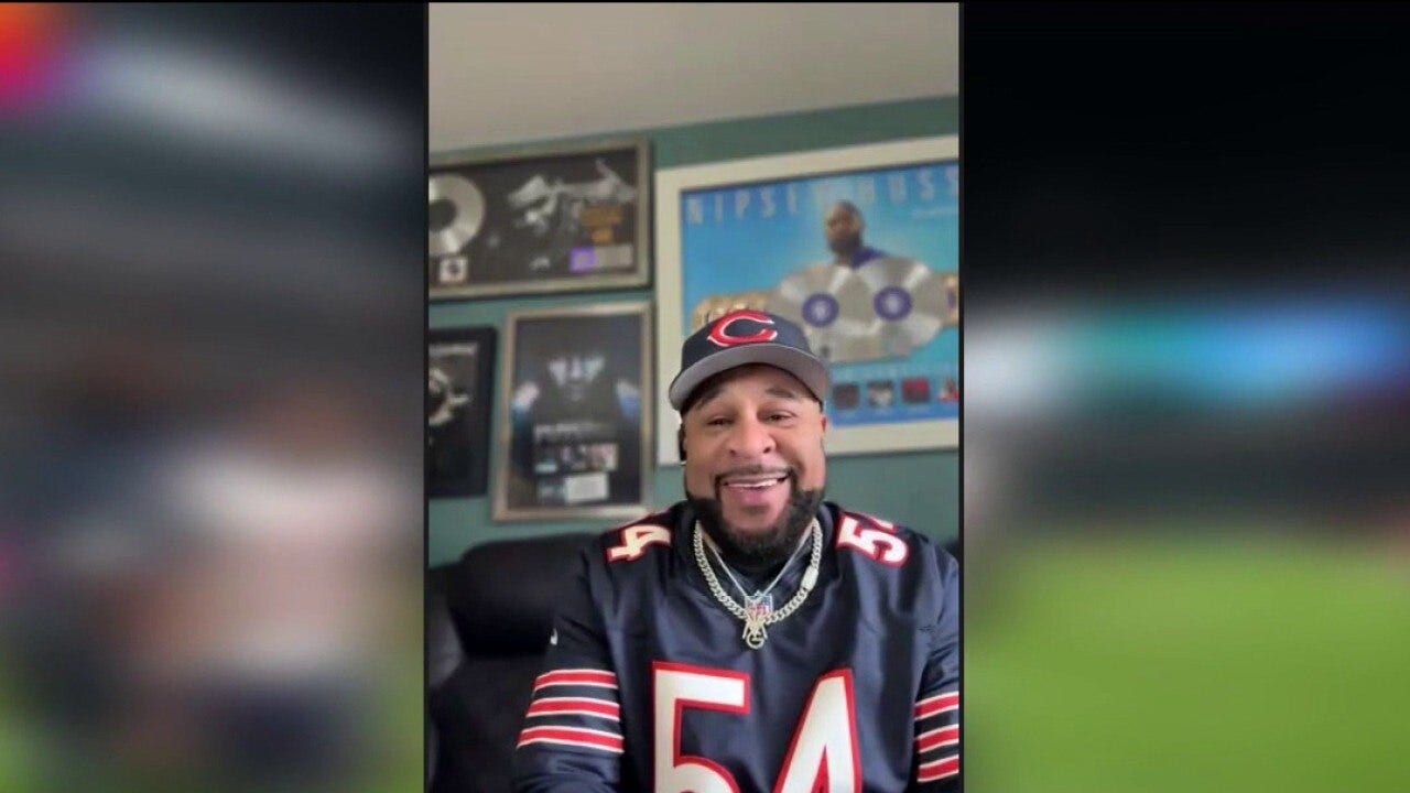 DJ Pharris' 'It's Chicago' energizes Bears