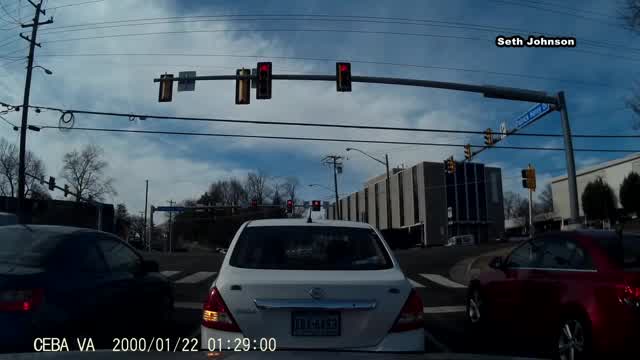 Fairfax County Police officer is charged with reckless driving, brutal crash caught on dashcam