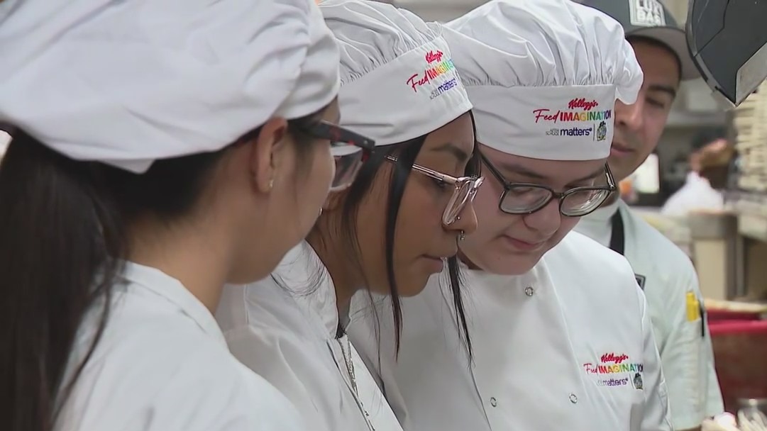 3 CPS students get their prize-winning 'Chi-Rizo Burrito' listed on menu at restaurant