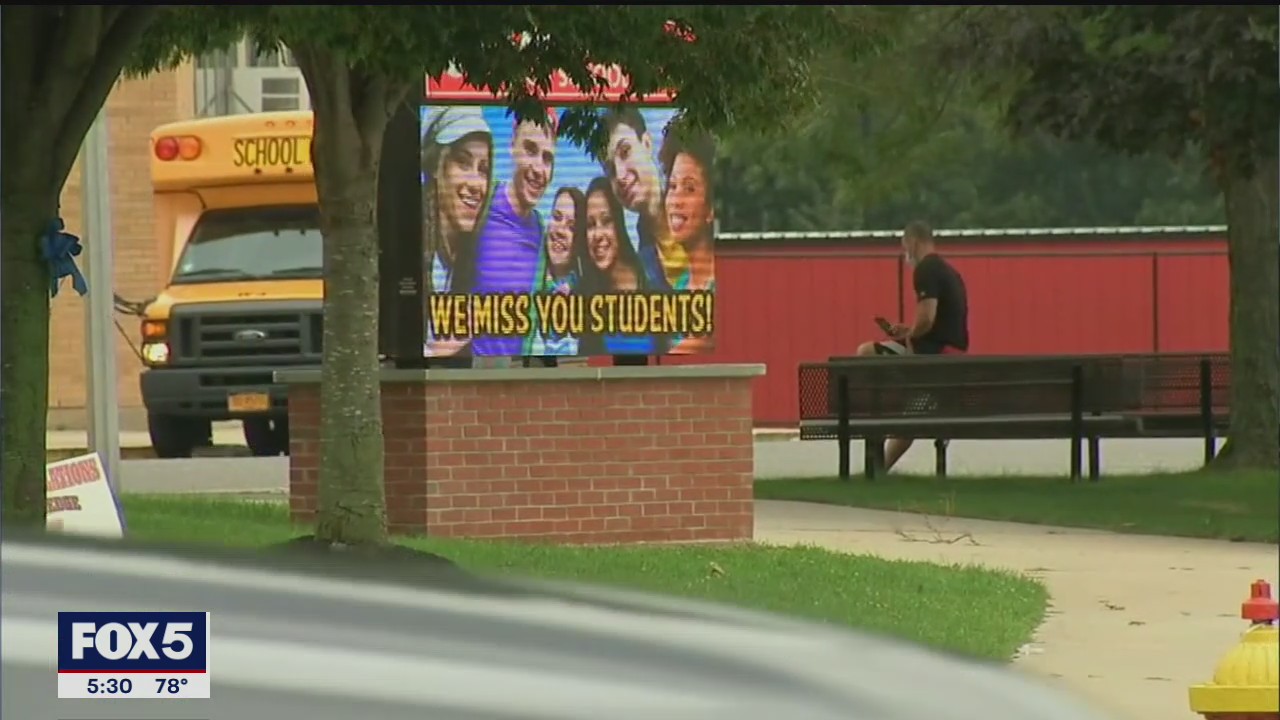 Long Island HS students return to school