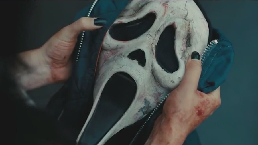 Melissa Barrera discusses filming 'Scream VI' in New York City