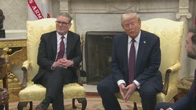 US Pres. Trump meets with UK Prime Minister [RAW]