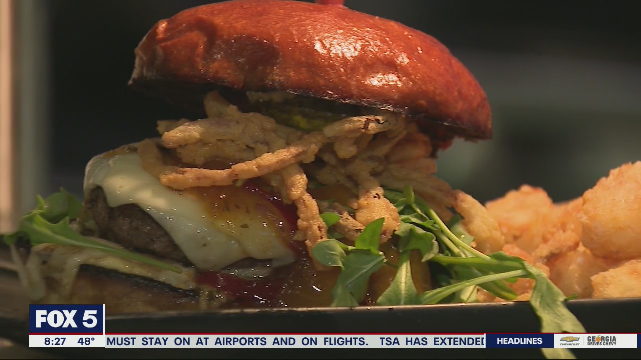 Burgers with Buck visits Gwinnet County's Stage Kitchen and Bar