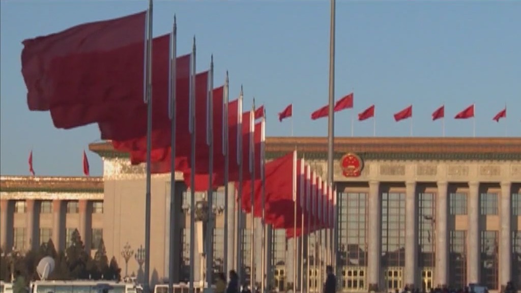 China hits back after Trump's tariffs on imports