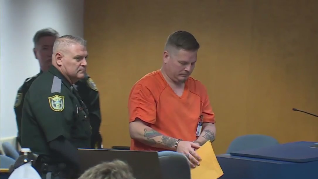 Man sentenced to 30 years in deadly distracted driving crash | FOX 13 ...