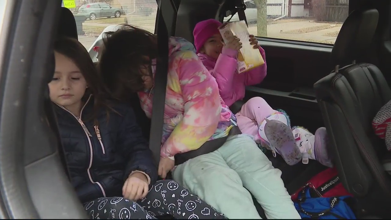 Family of 6 loses home in house fire, says dog saved 1-year-old in ...