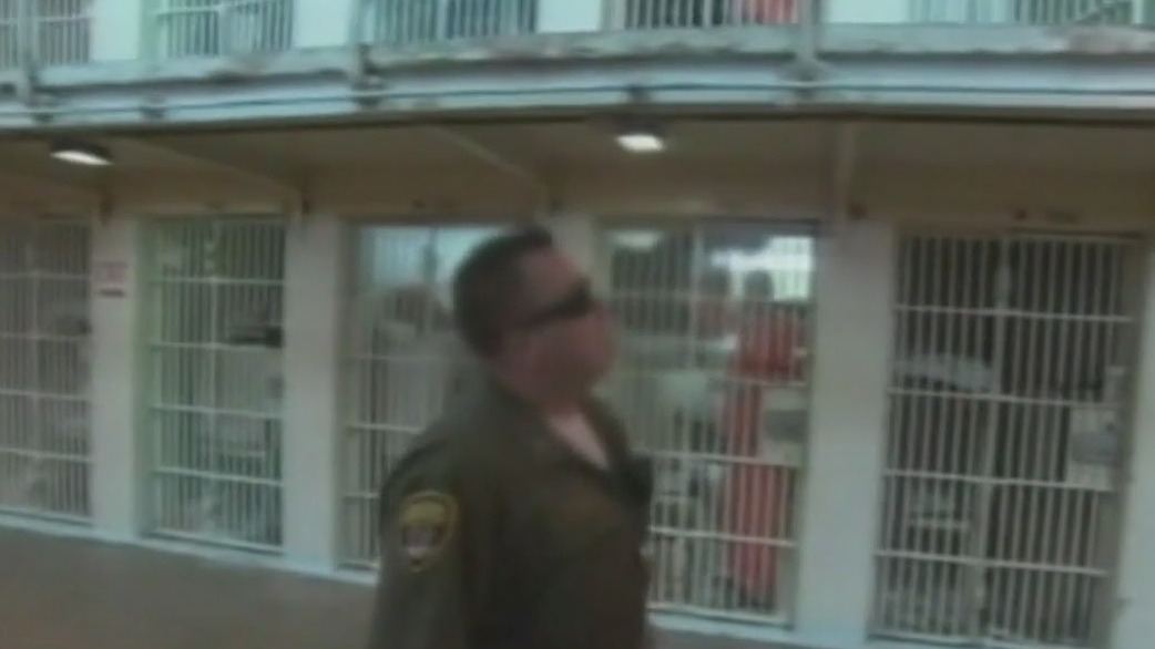 Newsom: CA prison system will continue cooperating with ICE