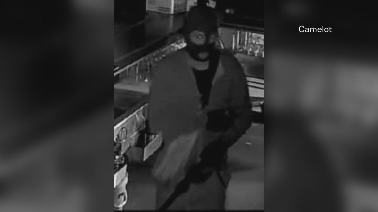 Burglar sought after golf course break-ins
